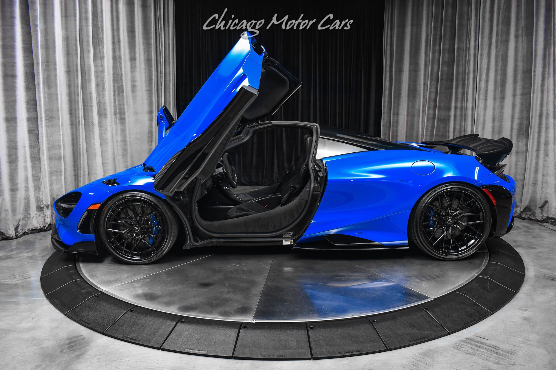 Used 2021 McLaren 765LT photo 38