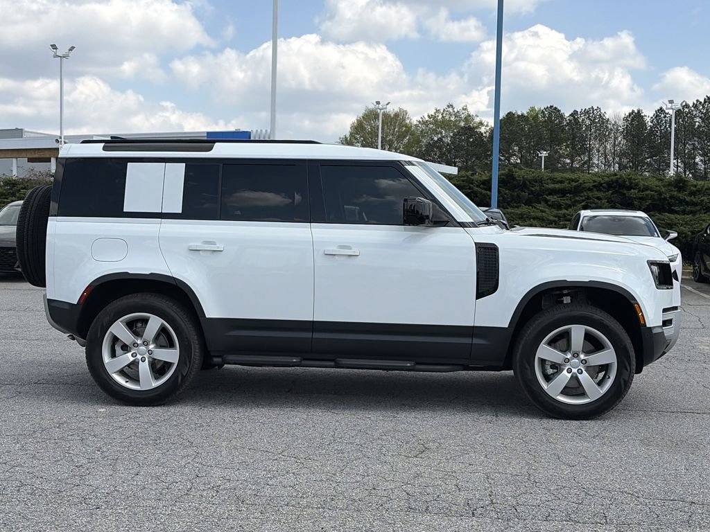 2025 Land Rover Defender 110 S