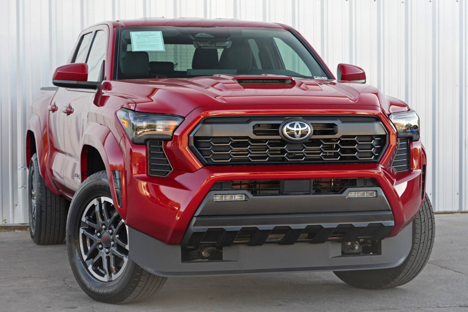 2025 Toyota Tacoma TRD Sport