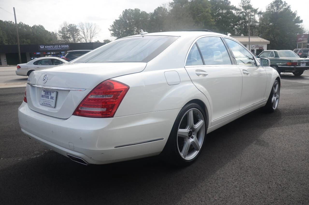 2011 Mercedes-Benz S 550