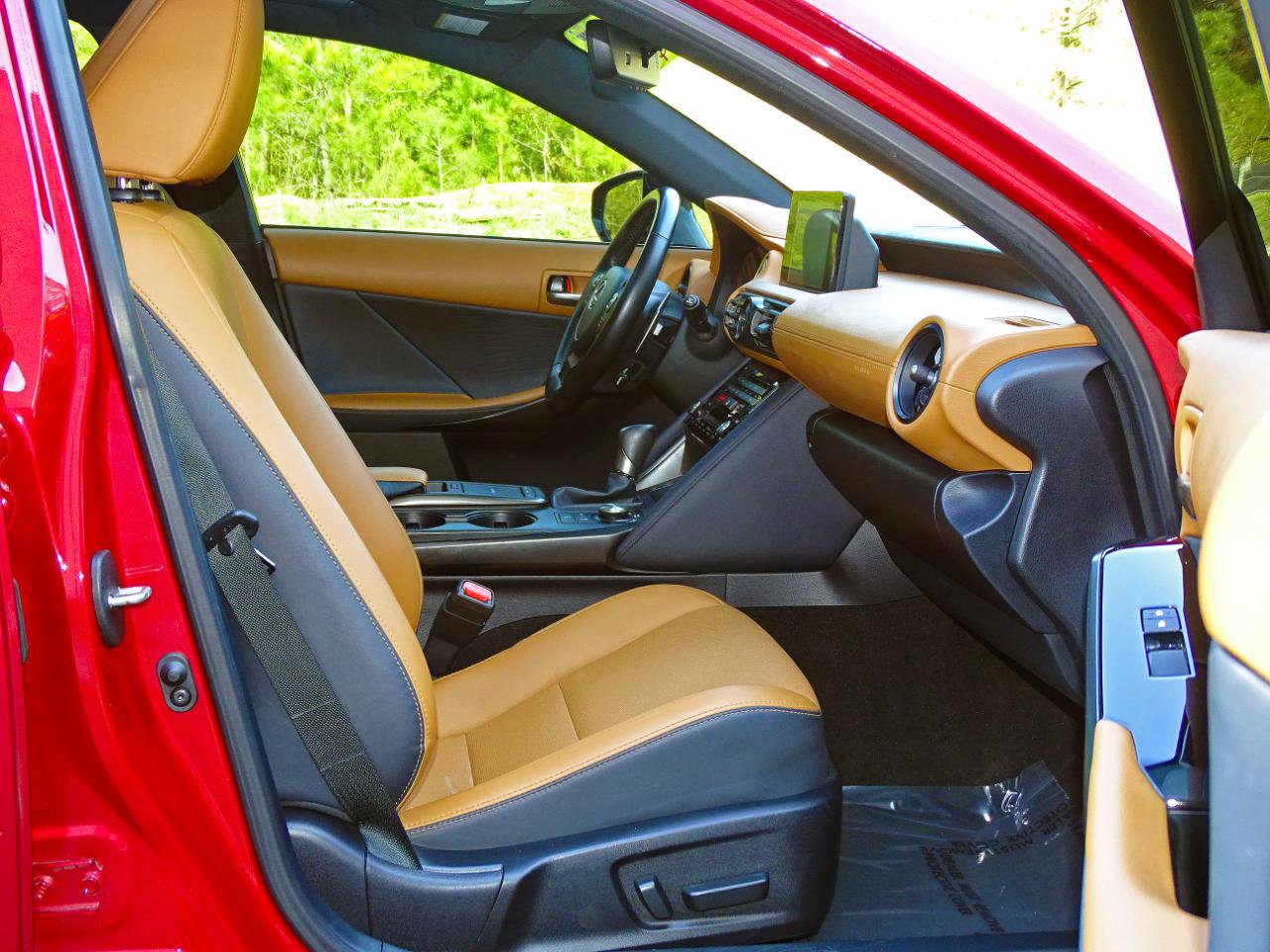 2023 Lexus IS 300 w/ Premium Package