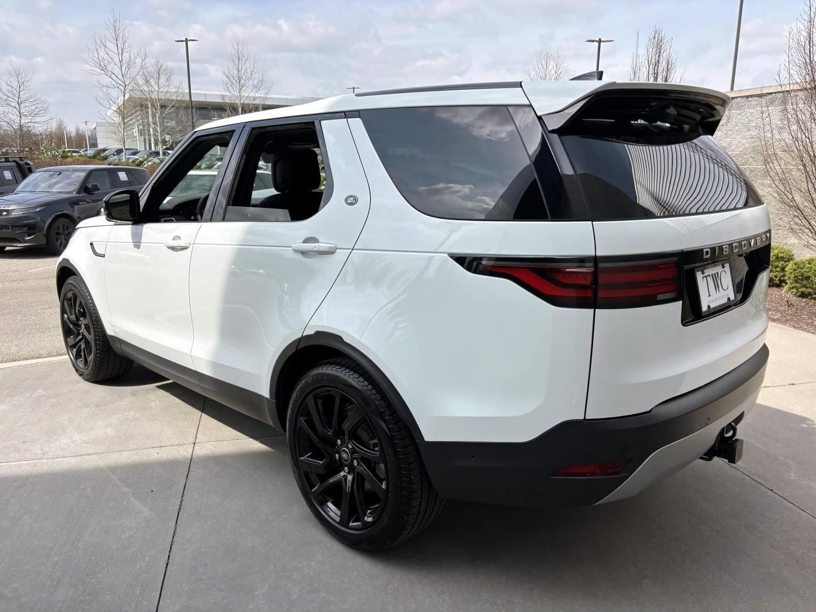 2025 Land Rover Discovery S