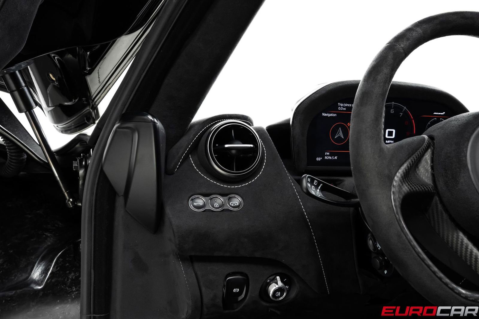 Used 2021 McLaren 765LT photo 28