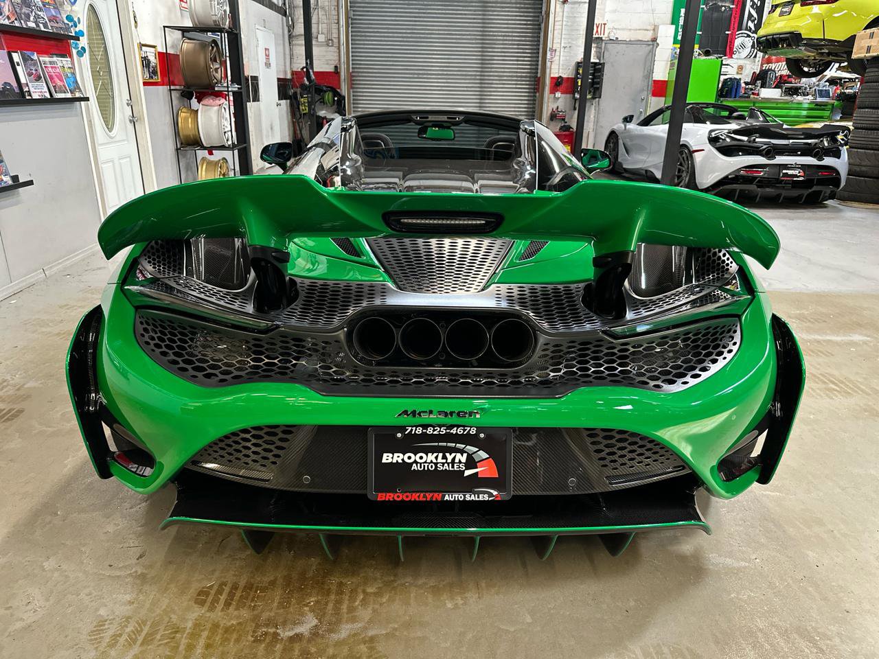 Used 2022 McLaren 765LT photo 7