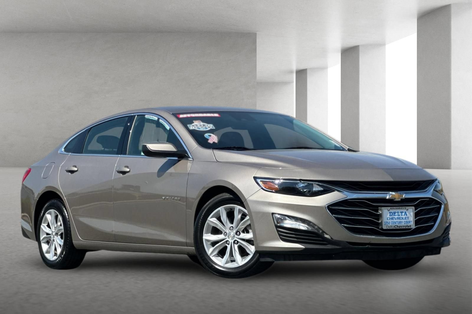 Used 2025 Chevrolet Malibu LT