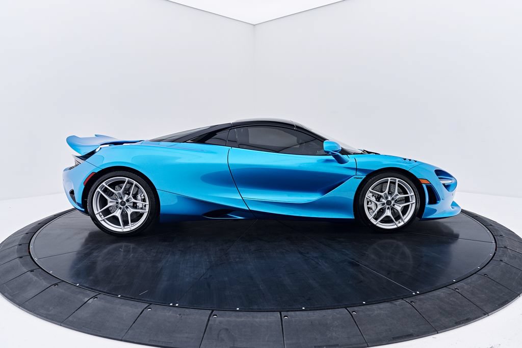 Used 2025 McLaren 750S Spider photo 16