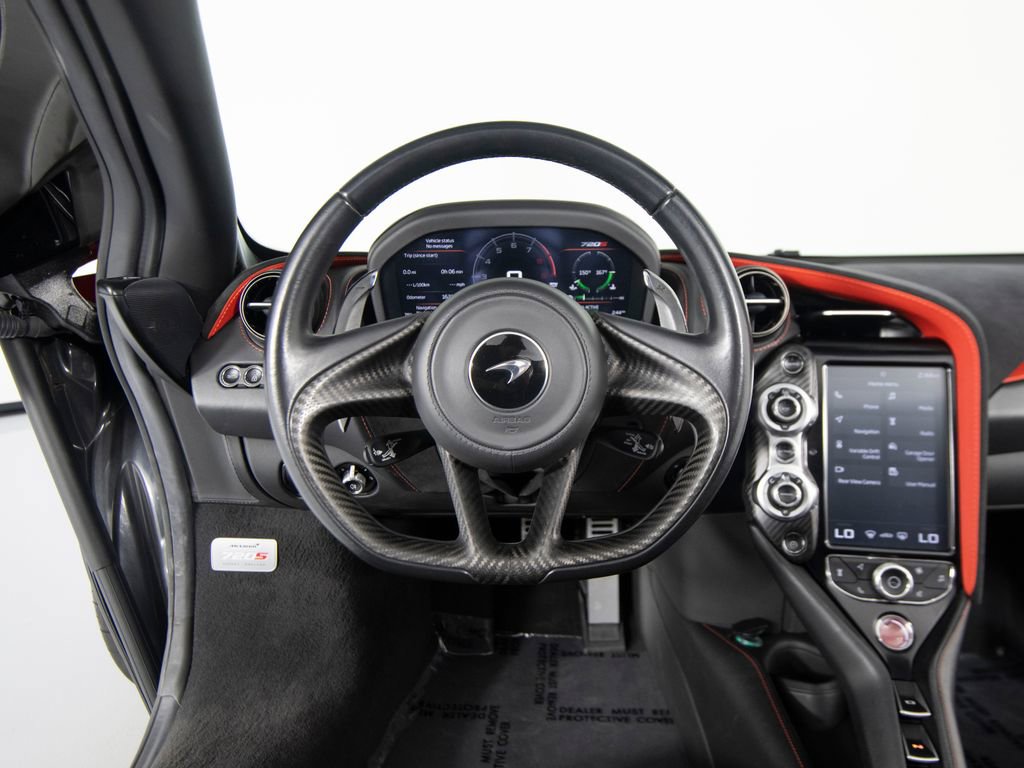 Used 2022 McLaren 720S Luxury photo 16