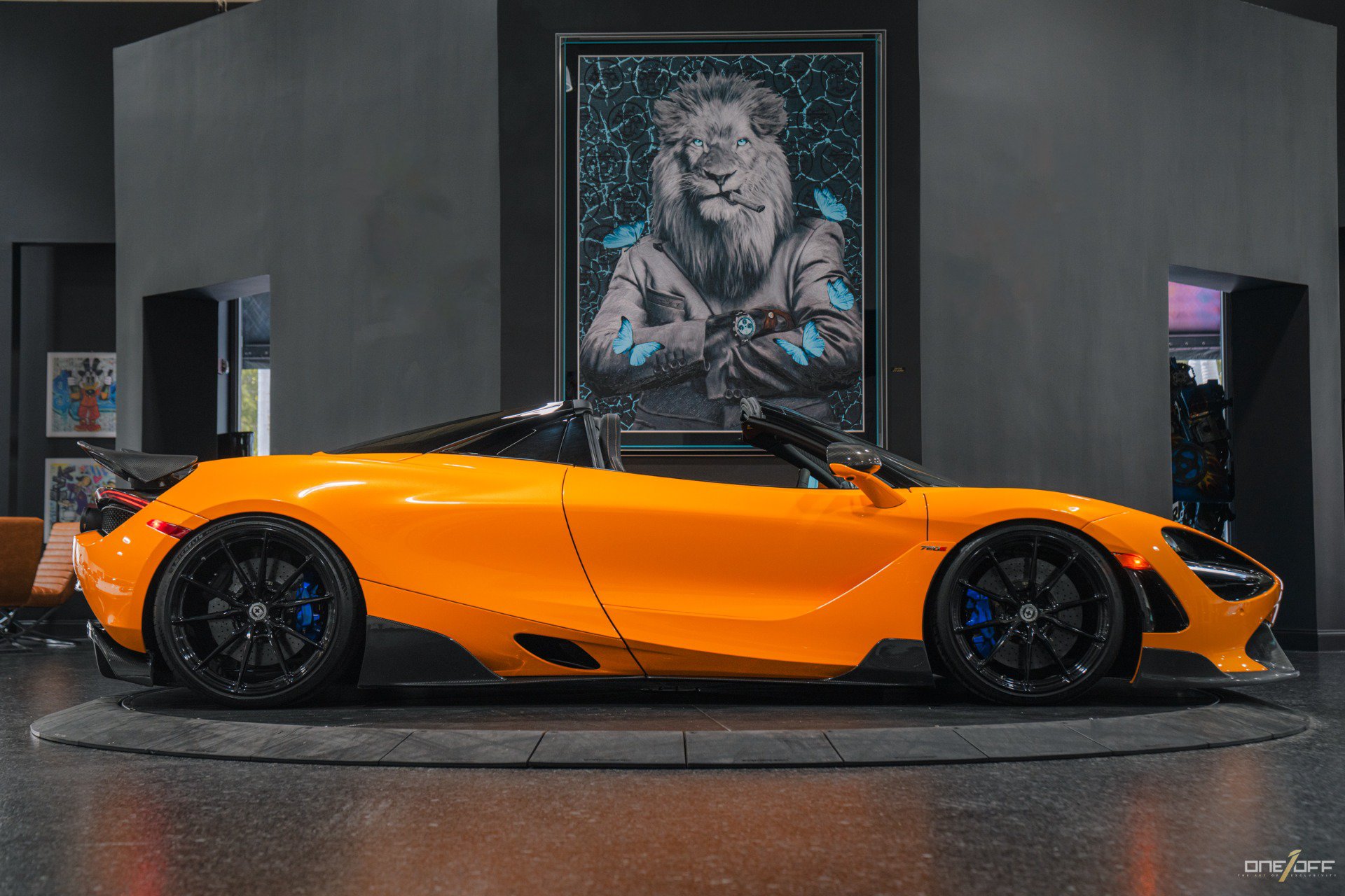 Used 2020 McLaren 720S Performance photo 17