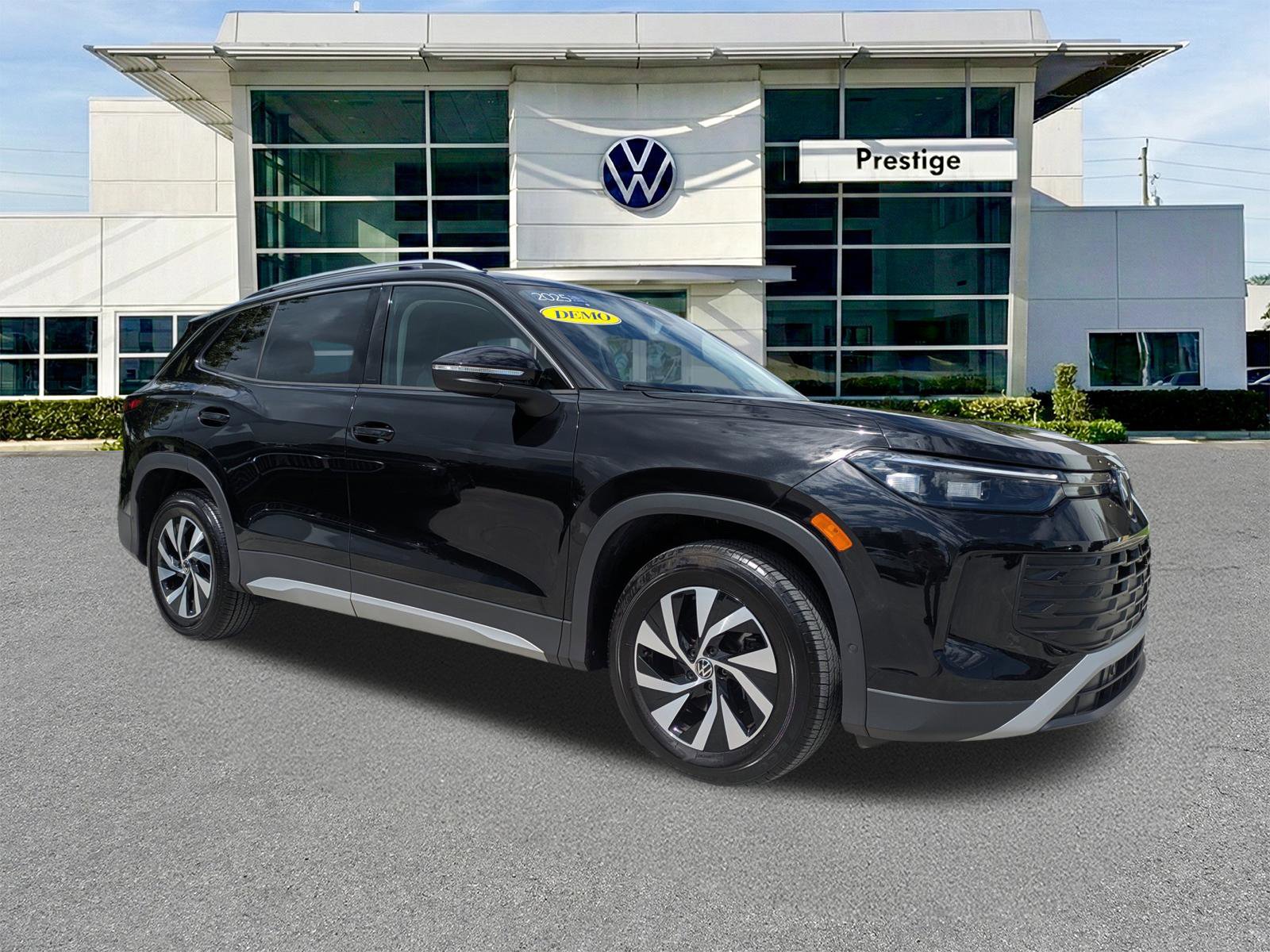 Used 2025 Volkswagen Tiguan S