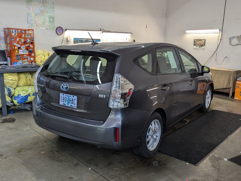 2014 Toyota Prius V Three