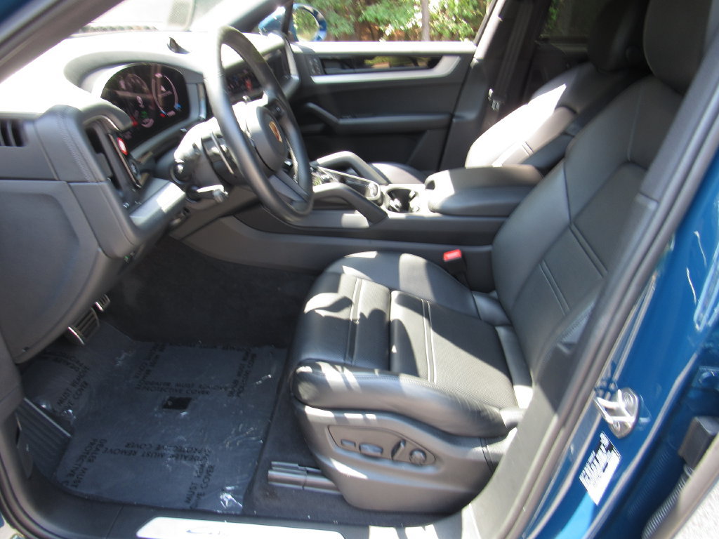 Photo 6