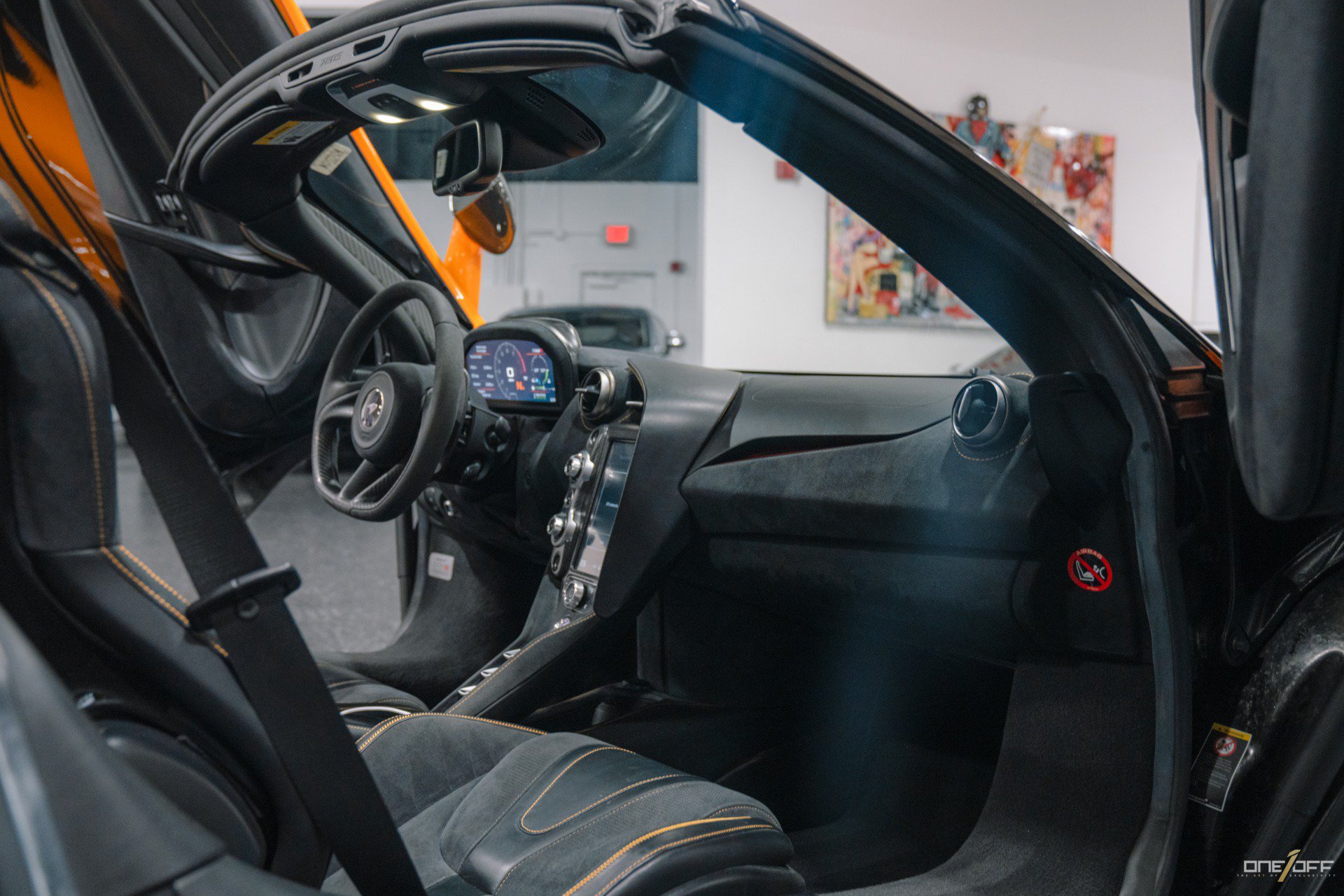 Used 2020 McLaren 720S Performance photo 2