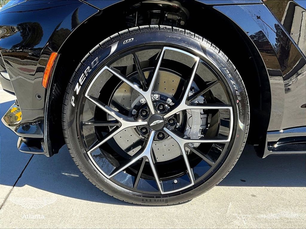 2026 Aston Martin DBX 707