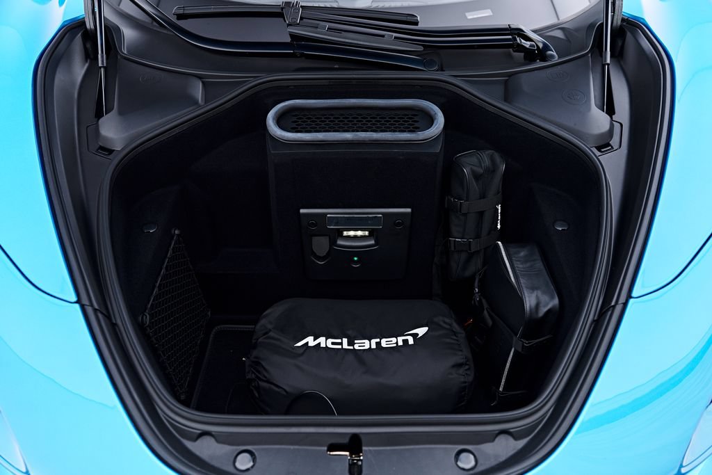 Used 2025 McLaren 750S Spider photo 32