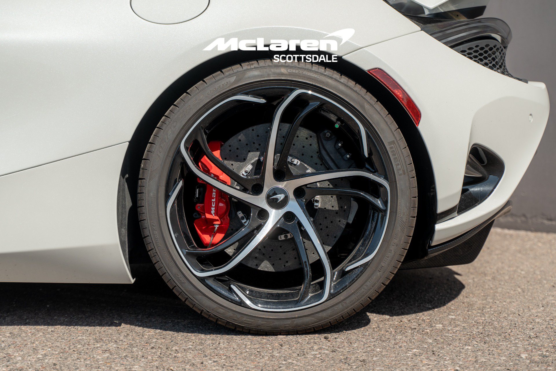Used 2024 McLaren 750S Spider photo 34