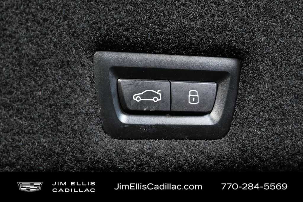 2023 BMW 760i xDrive