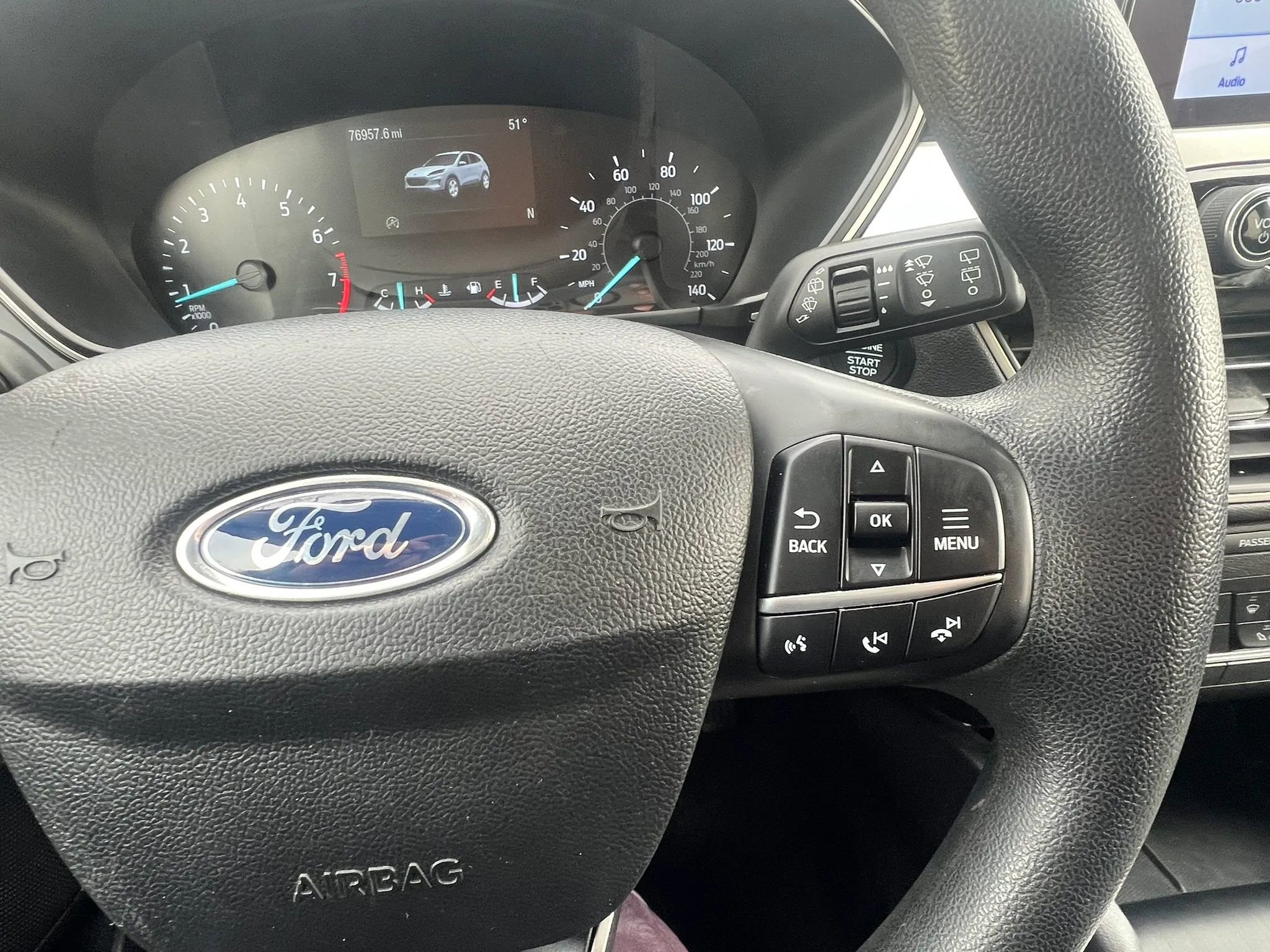 2020 Ford Escape SE