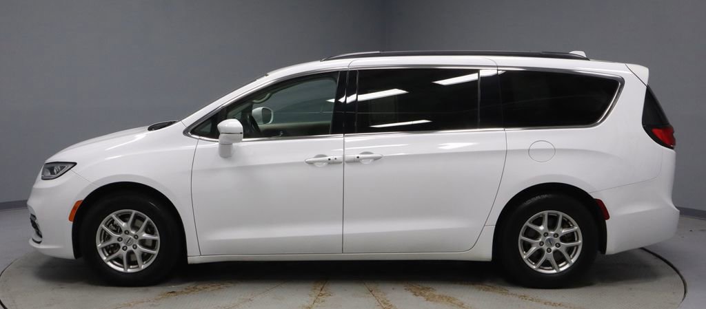 2022 Chrysler Pacifica Touring-L