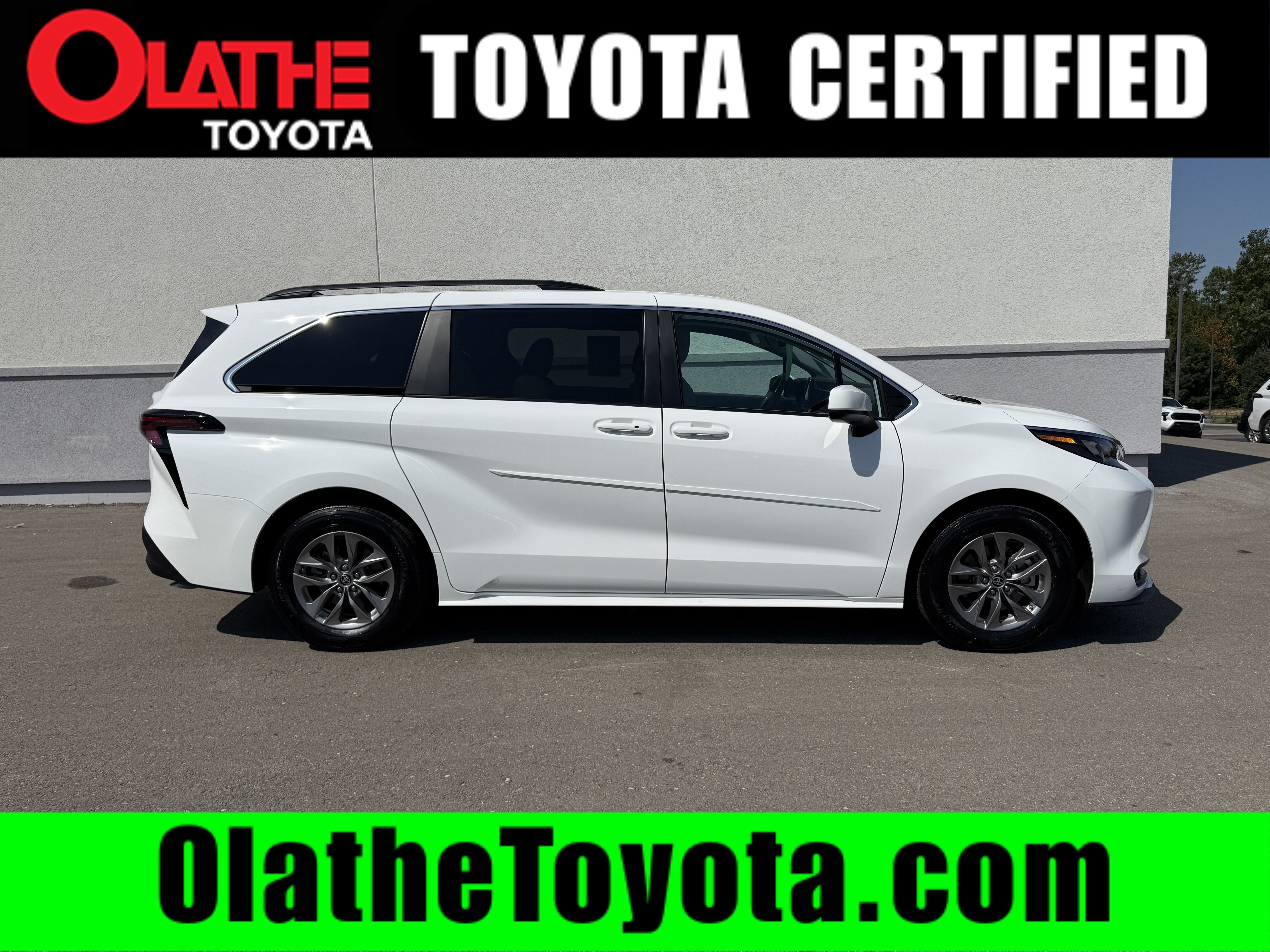 Certified 2024 Toyota Sienna LE w/ LE Plus Package