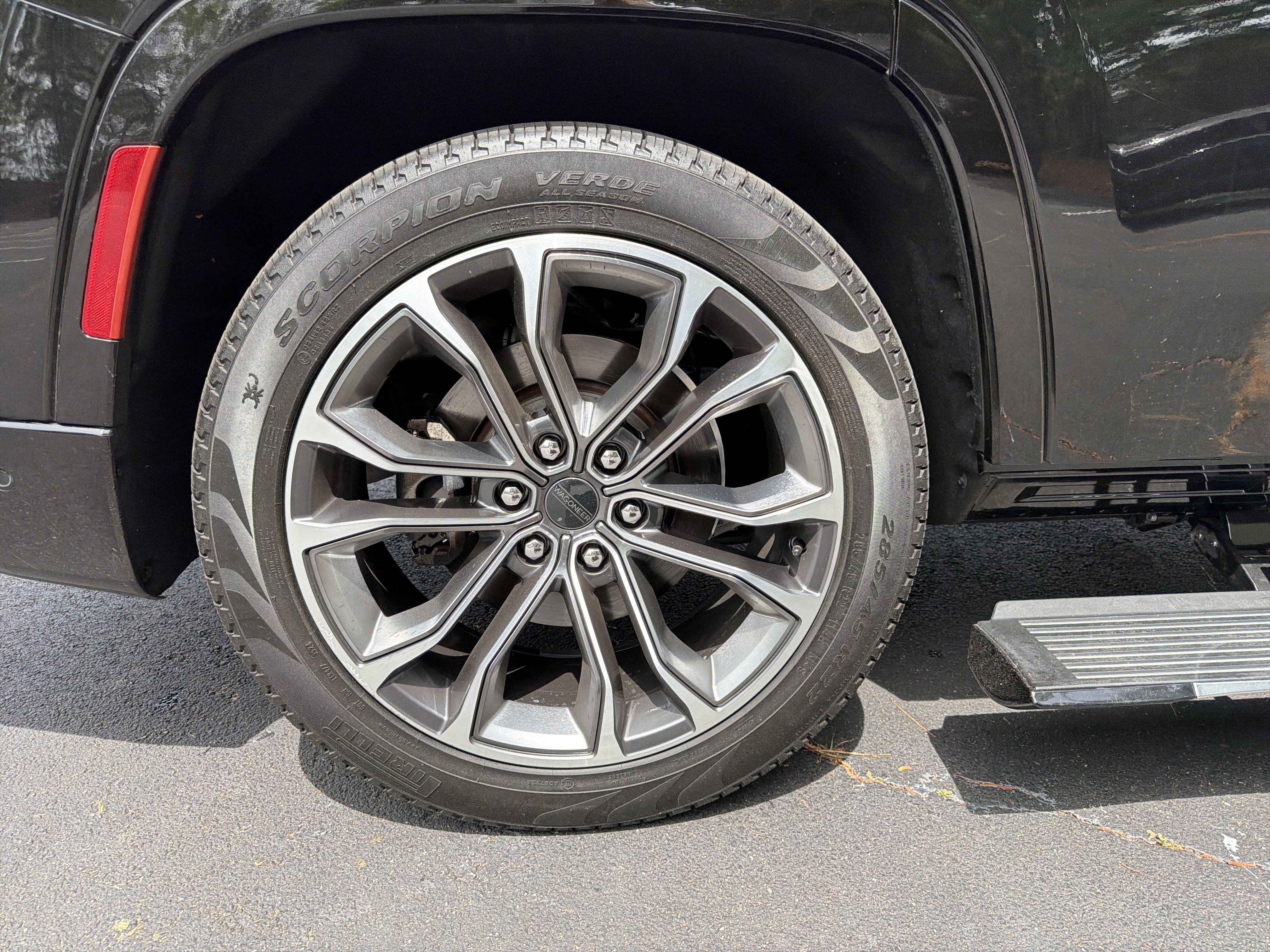 2025 Jeep Grand Wagoneer Series III