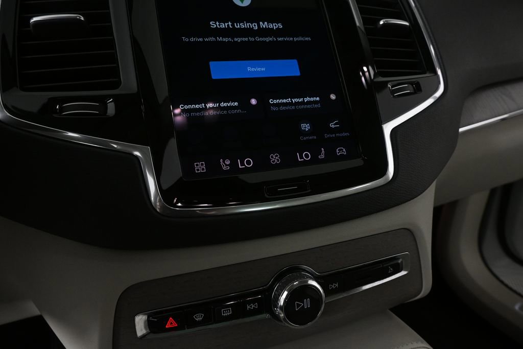 2025 Volvo Xc90 B5 Plus