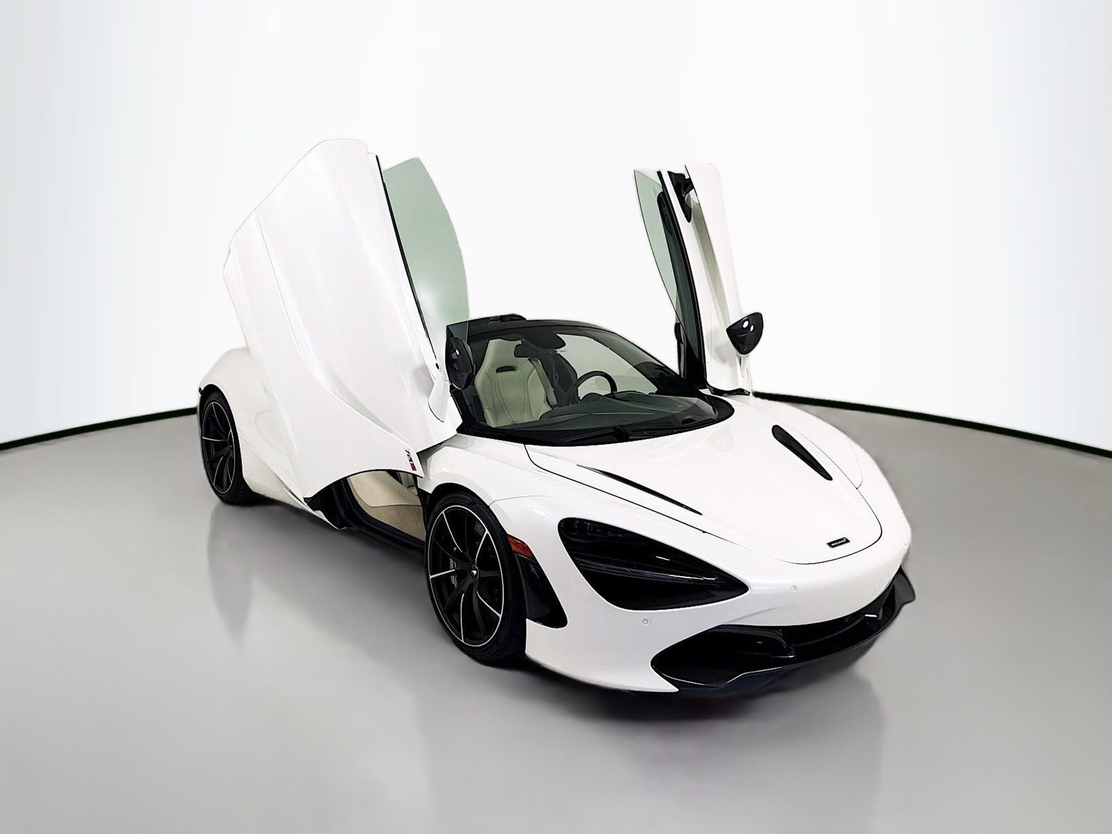 black and white 720s