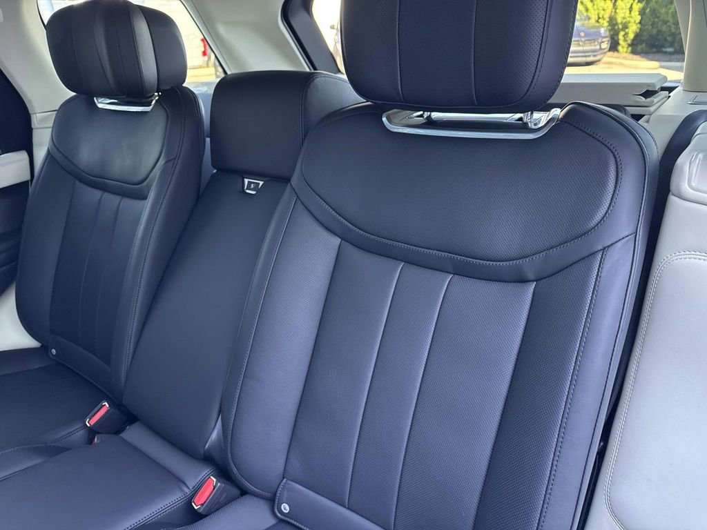 2024 Land Rover Range Rover Long Wheelbase Autobiography