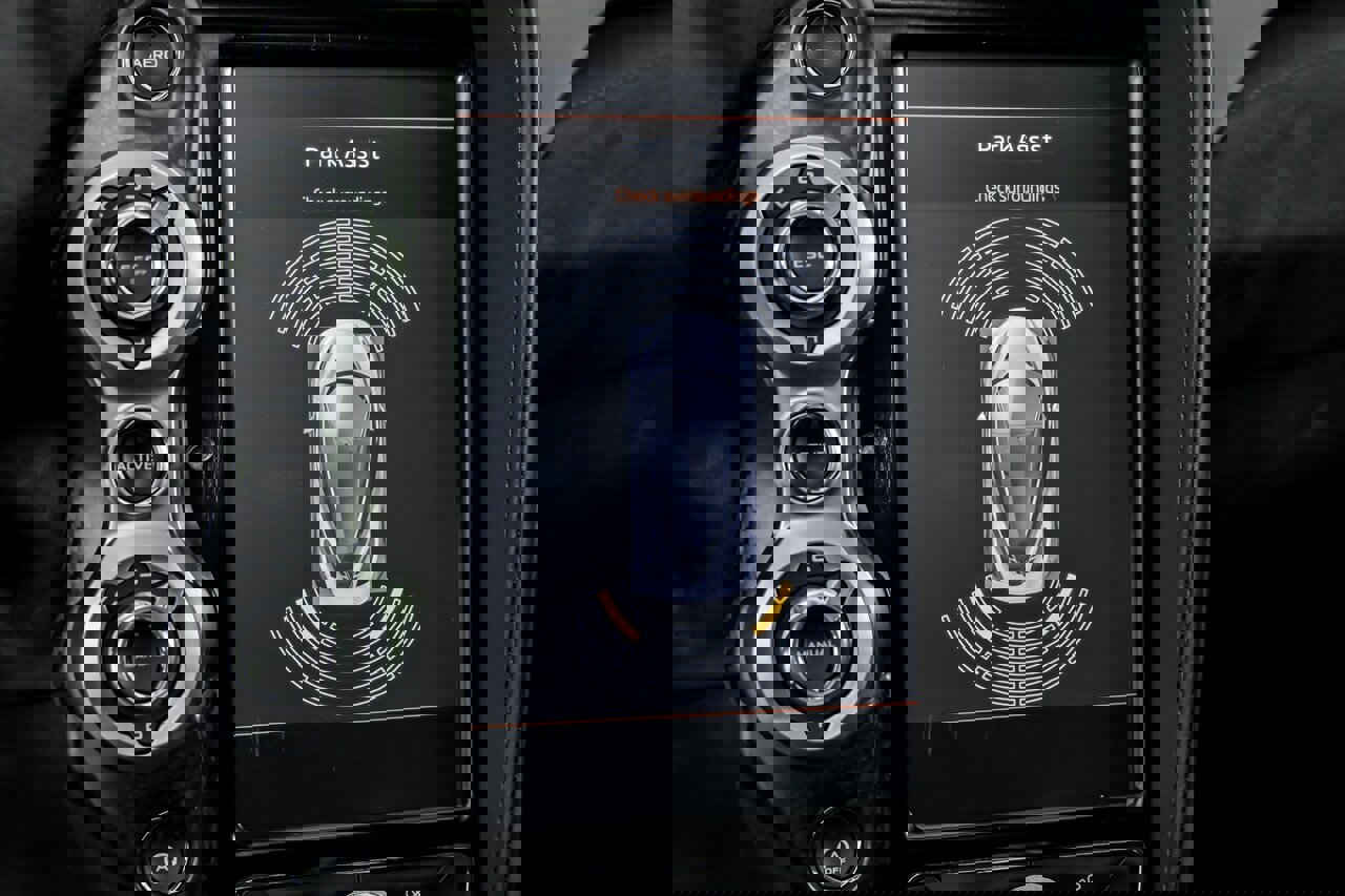 Used 2019 McLaren 720S photo 33