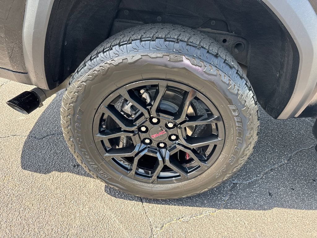 2024 GMC Canyon Denali