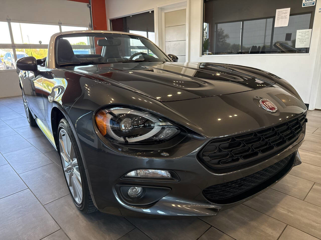 Used 2019 FIAT 124 Spider Lusso w/ Convenience Group