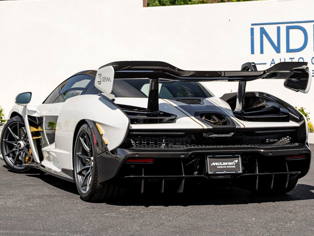 Used 2019 McLaren Senna photo 15