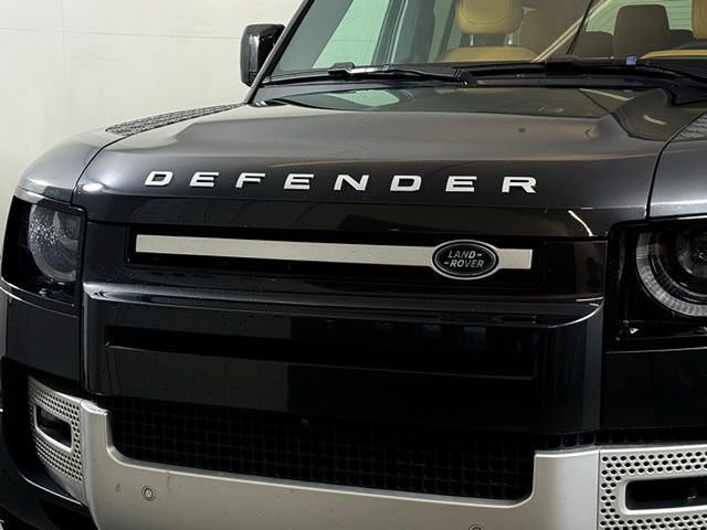 2023 Land Rover Defender 130 First Edition