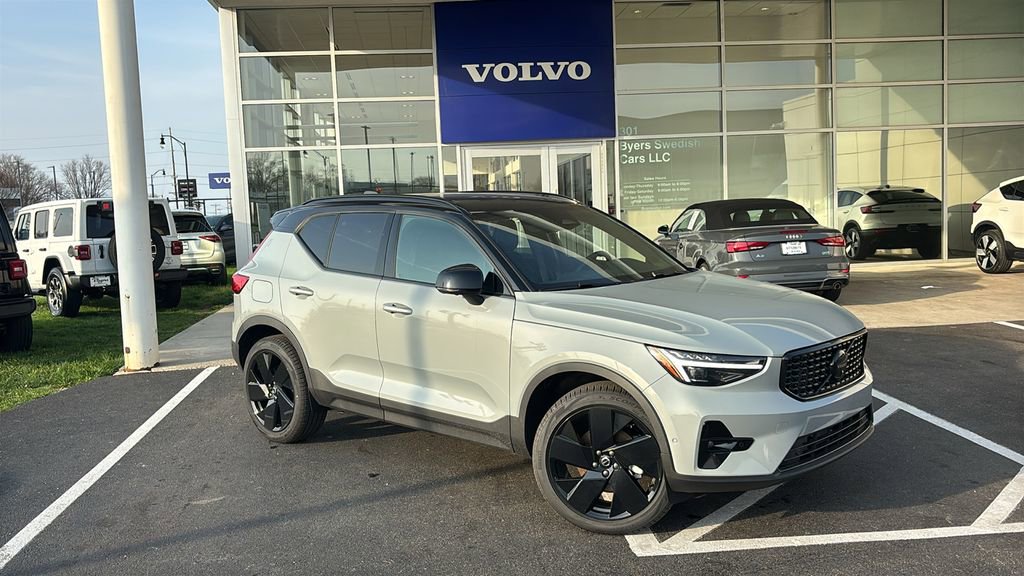 2026 Volvo Xc40 B5 Ultra
