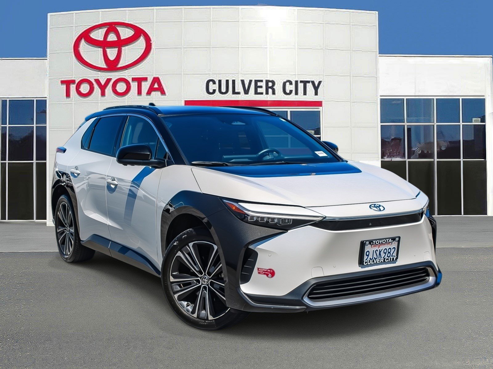 Certified 2023 Toyota bZ4X FWD w/ Weather Package