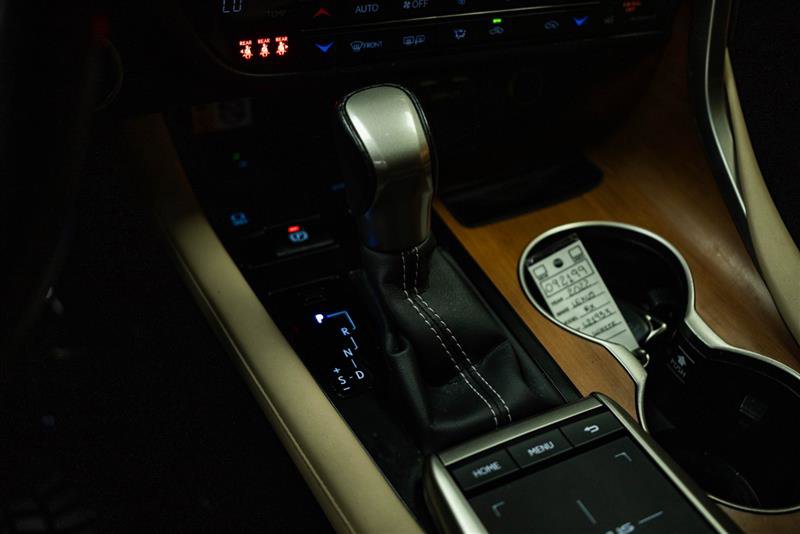 2022 Lexus RX 450h AWD