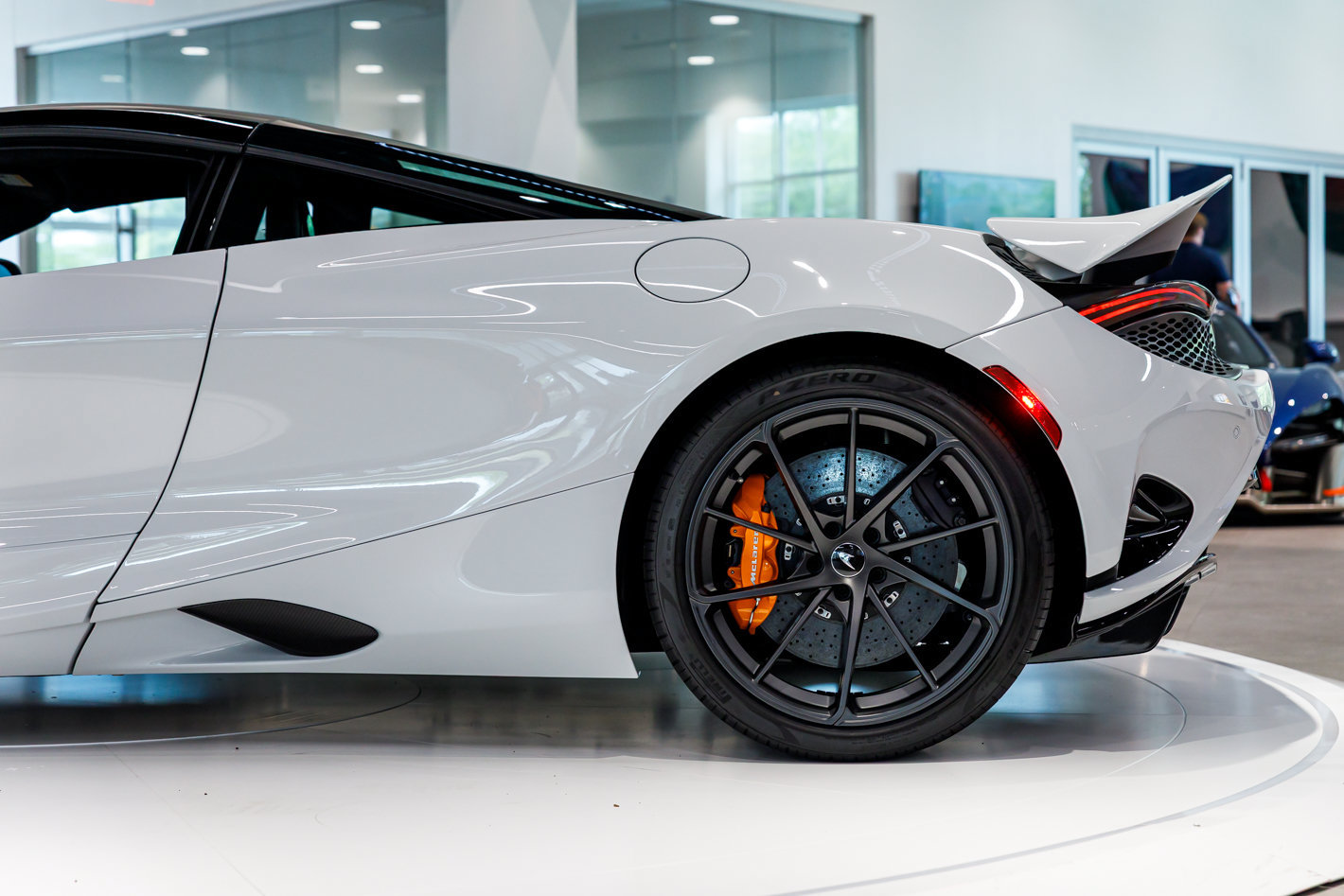 Used 2027 McLaren 750S photo 45