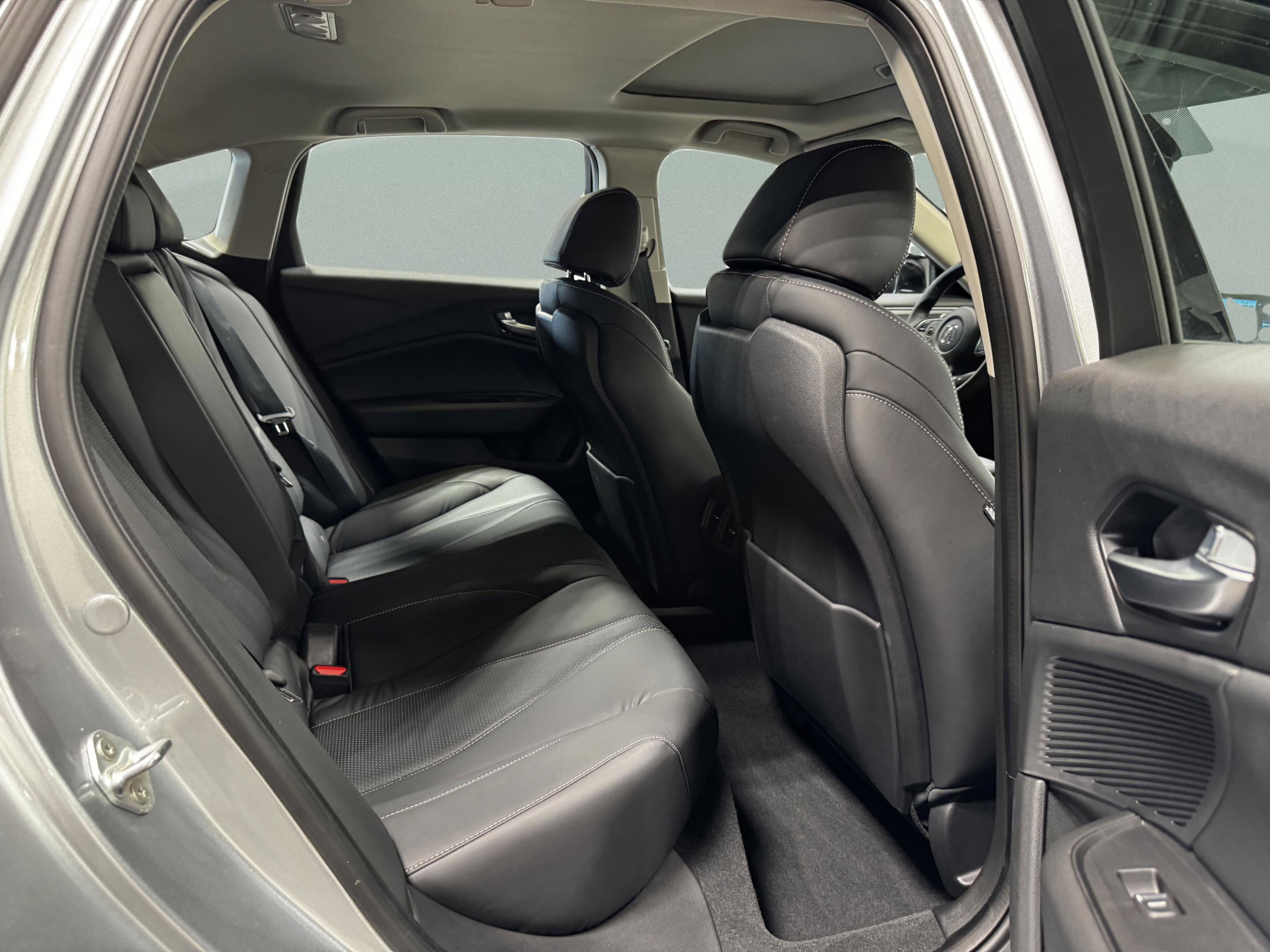 2023 Acura TLX w/ Technology Package