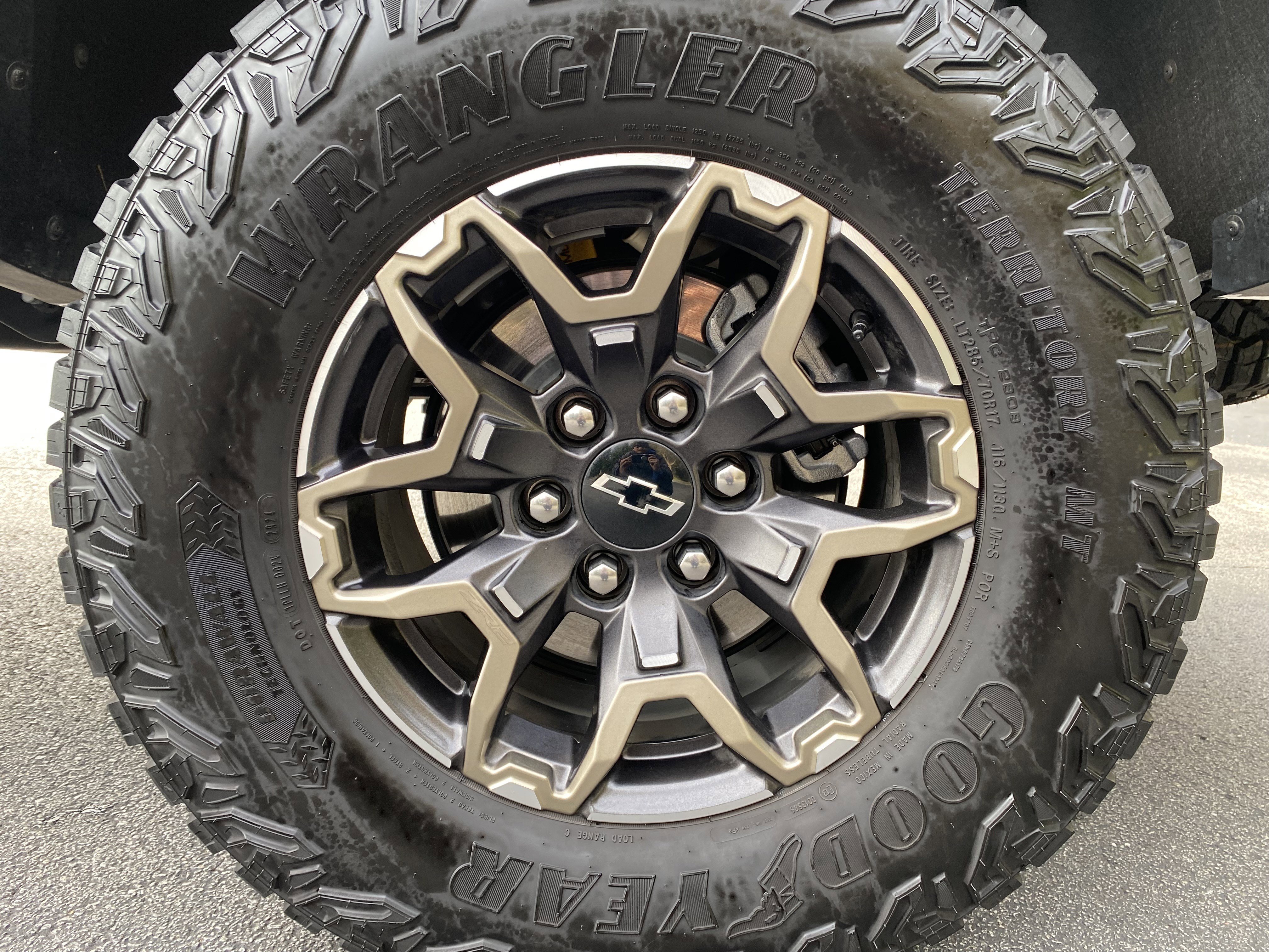 2024 Chevrolet Colorado ZR2