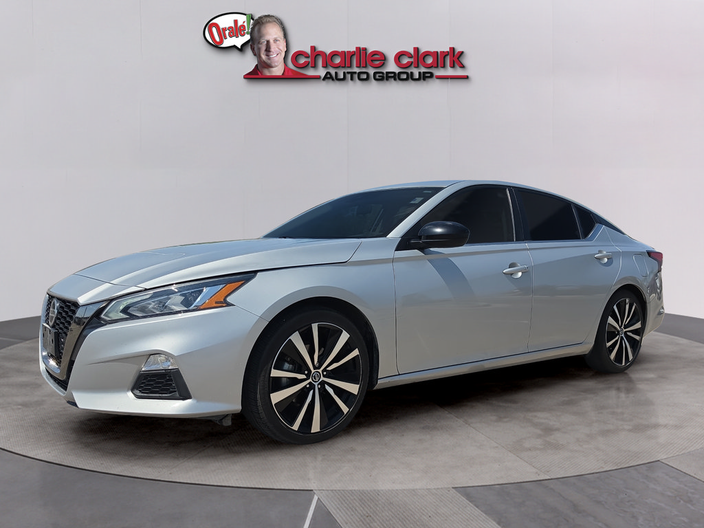 Used 2022 Nissan Altima 2.5 SR