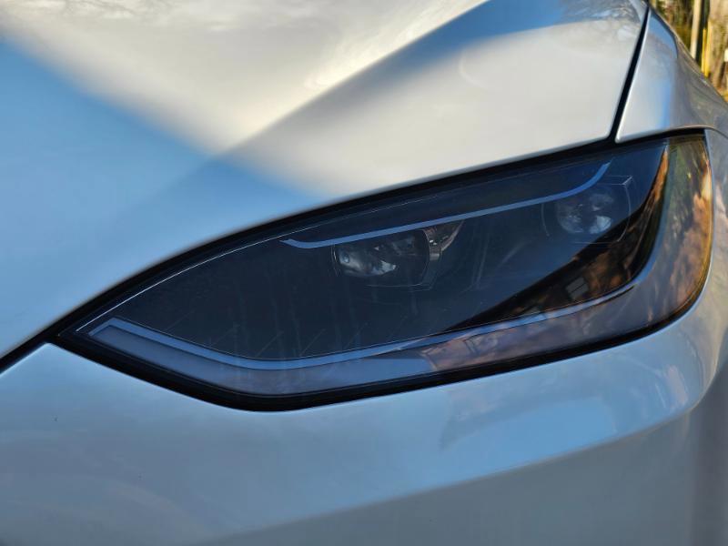 2024 Tesla Model X Plaid