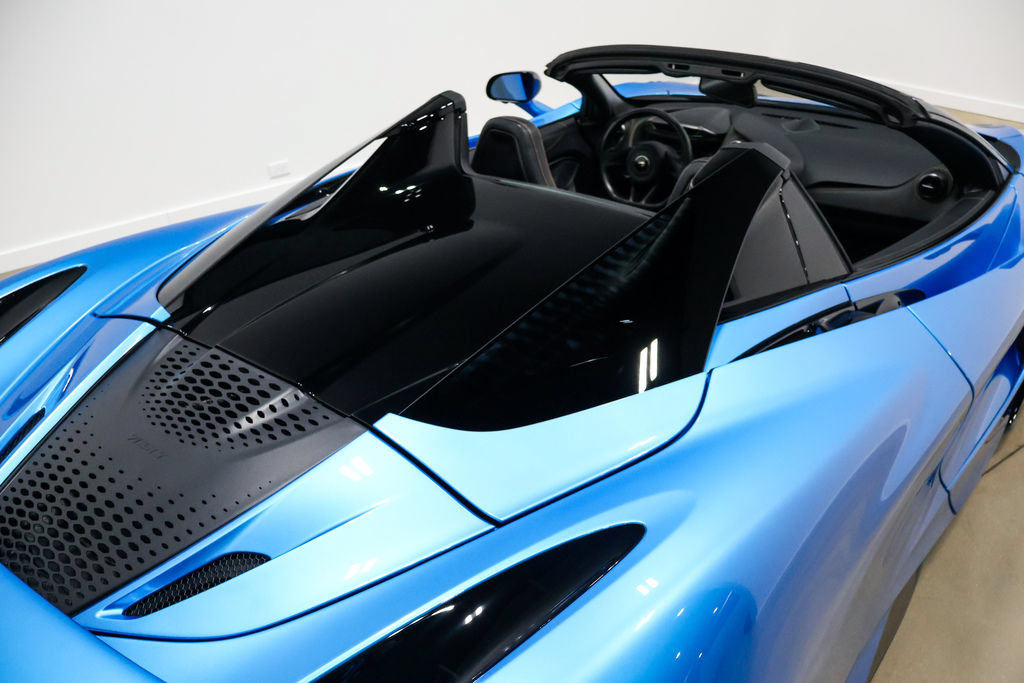 Used 2022 McLaren 765LT photo 92