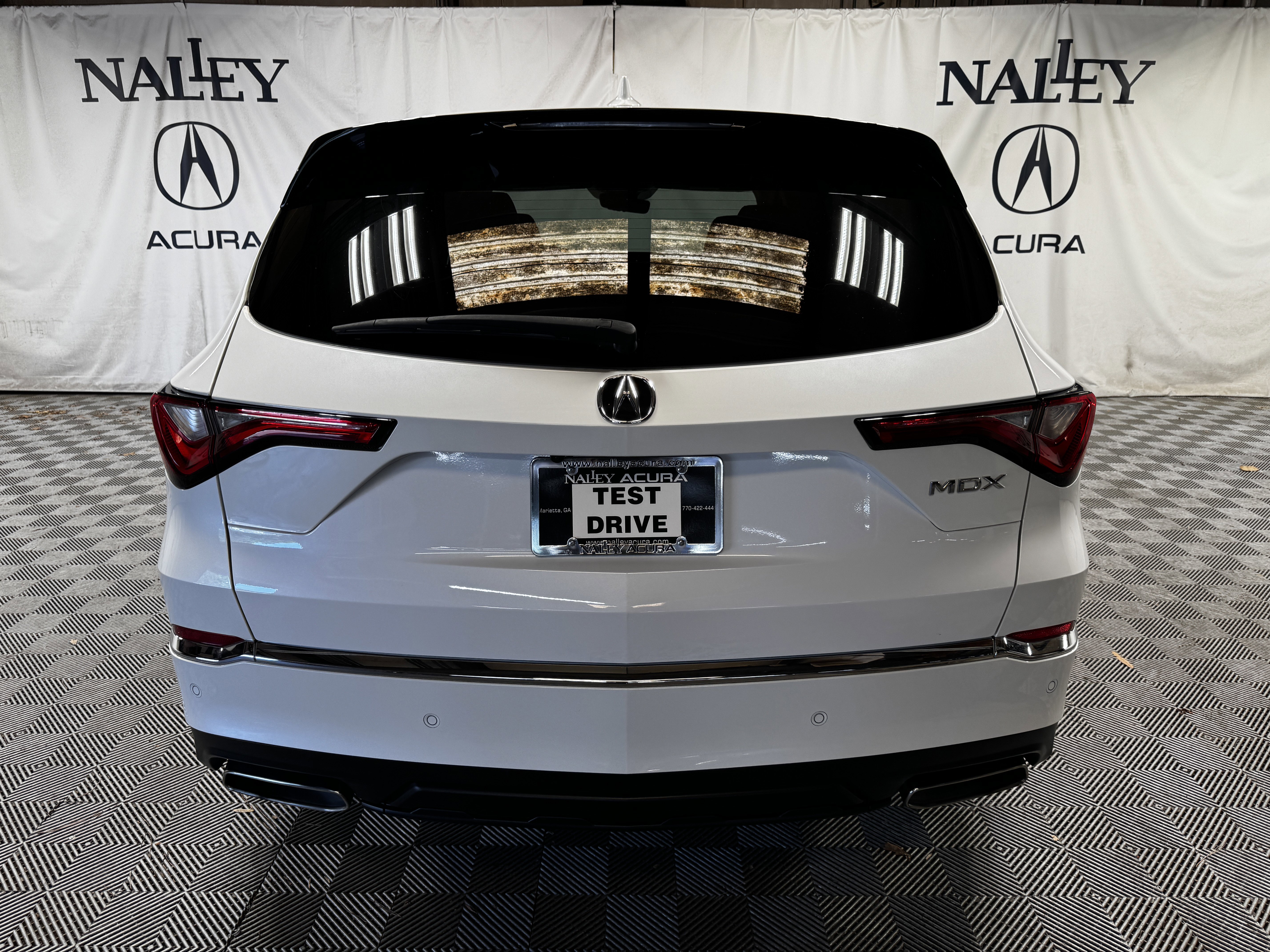 2023 Acura MDX FWD w/ Technology Package