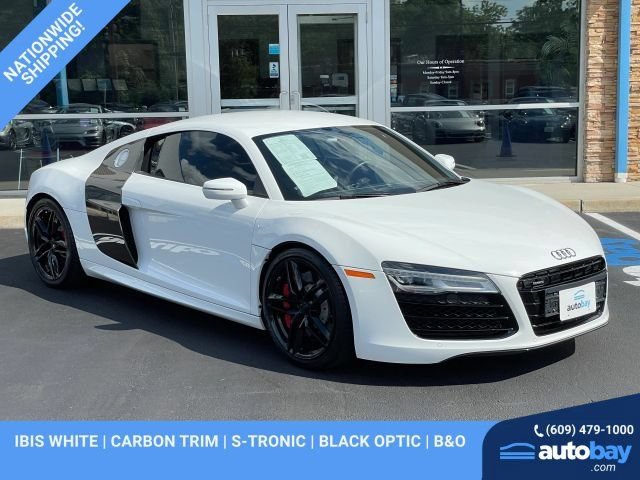 Used 2015 Audi R8 V10 w/ Full Leather Package