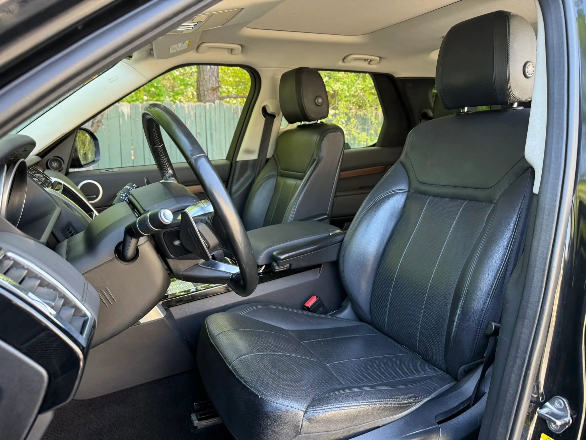 2017 Land Rover Discovery HSE