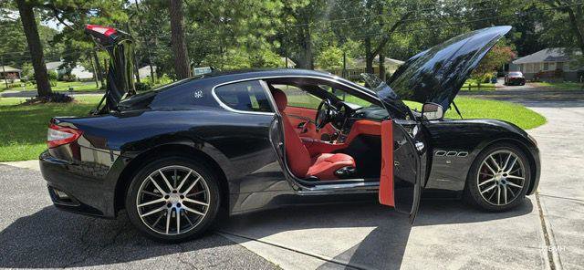 2010 Maserati GranTurismo Coupe