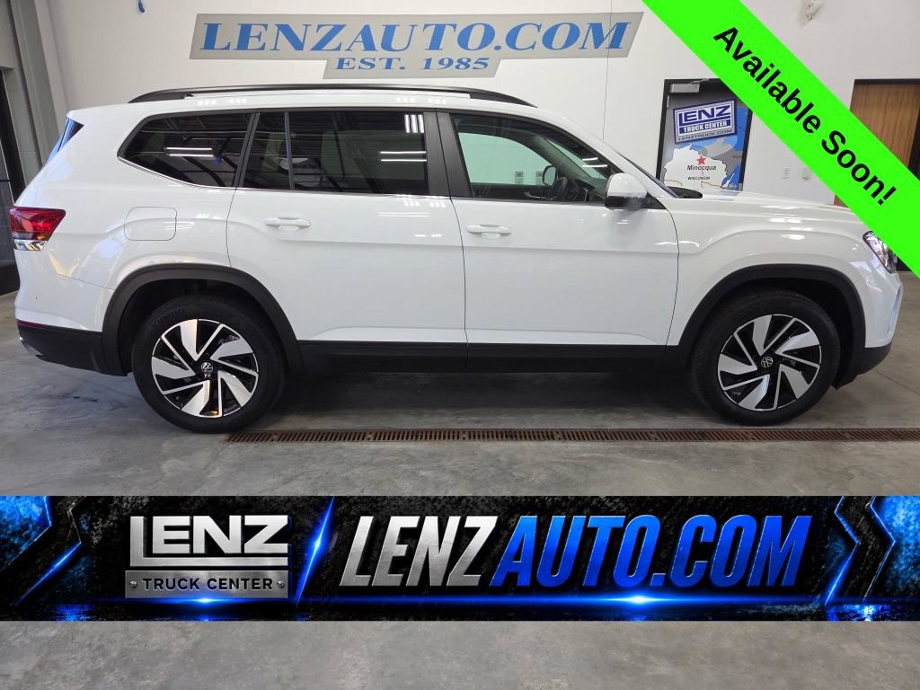 Used 2025 Volkswagen Atlas SE