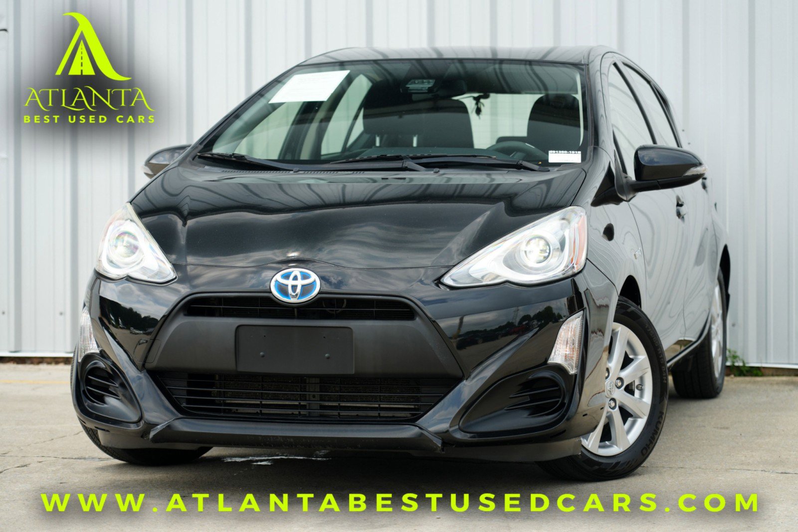 2017 Toyota Prius c Three