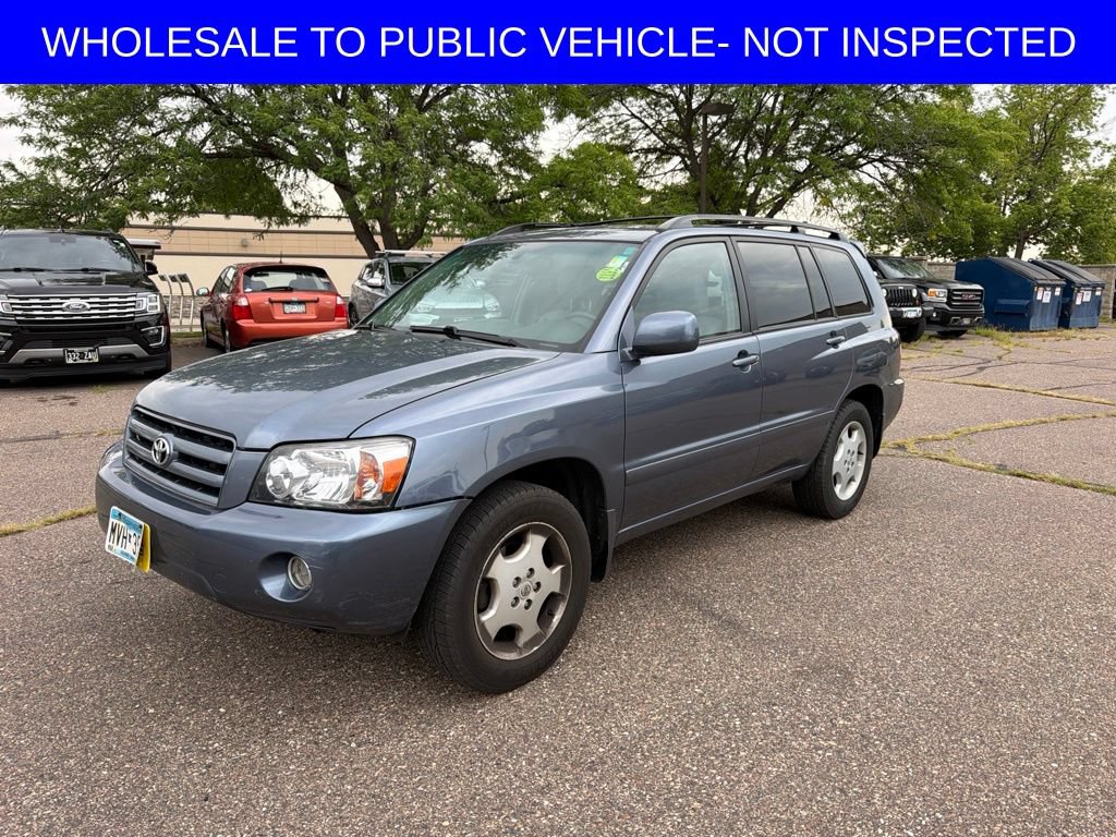 Used 2005 Toyota Highlander Limited w/ Leather Trim Pkg