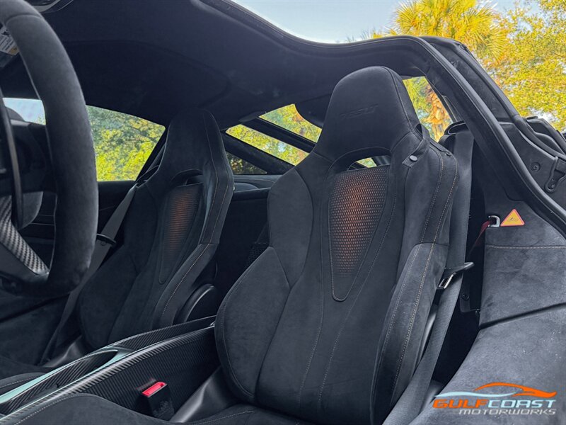 Used 2021 McLaren 765LT photo 24