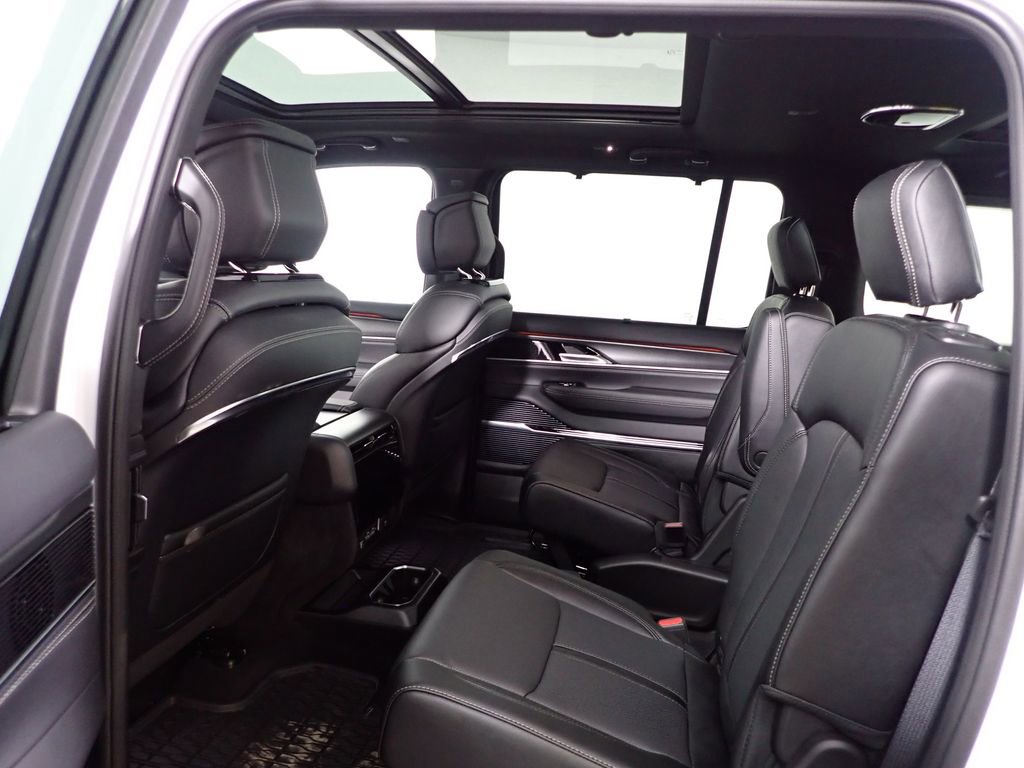 2026 Jeep Grand Wagoneer Summit